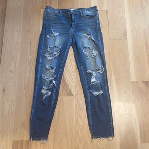 KanCan Distressed Jean